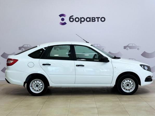 Lada (ВАЗ) Granta I Рестайлинг с пробегом 2018 года, цена 625 000 рублей, 84350 км, хэтчбек, Автокод Объявления