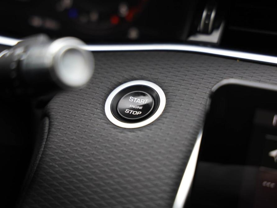Land Rover Range Rover Evoque II Санкт-Петербург  - изображение 16