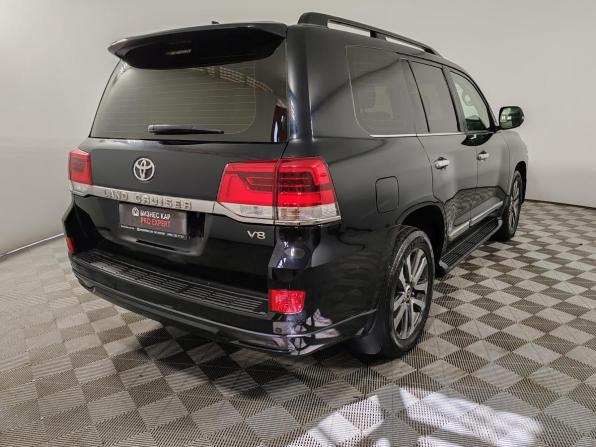 Toyota Land Cruiser 200 Series Рестайлинг 2 с пробегом 2016 года, цена 5 449 000 рублей, 203251 км, внедорожник, Автокод Объявления