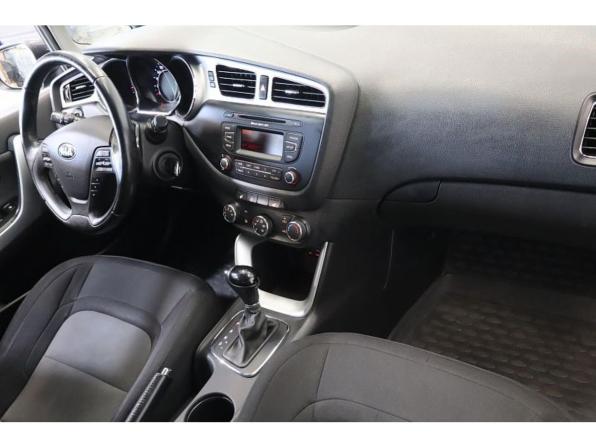 Kia Ceed II с пробегом 2015 года, цена 1 089 100 рублей, 47084 км, универсал, Автокод Объявления