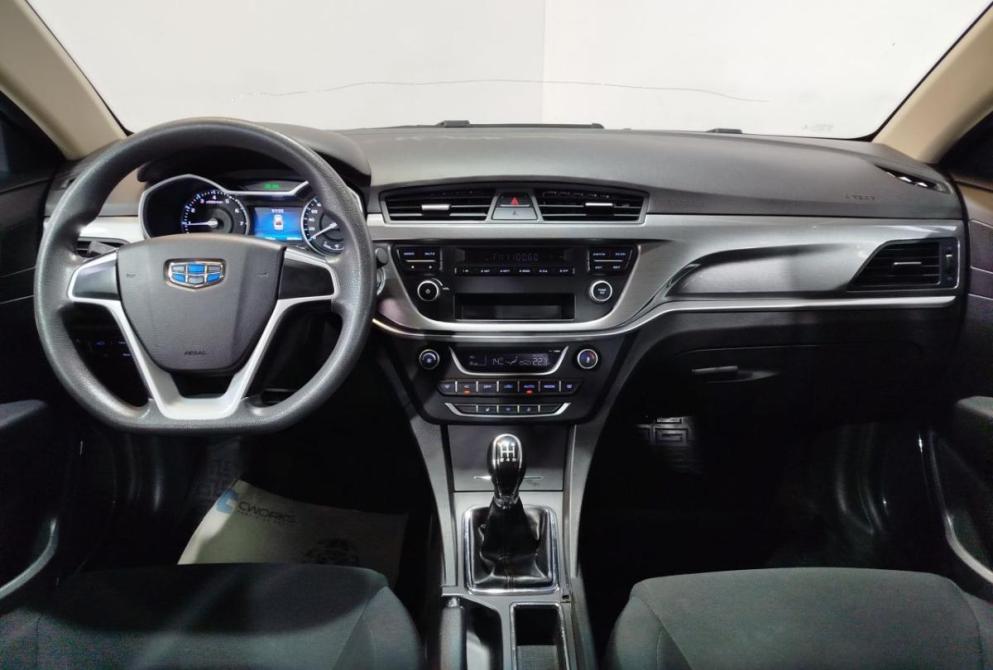 Geely Emgrand 7 I Рестайлинг Саратов  - изображение 15