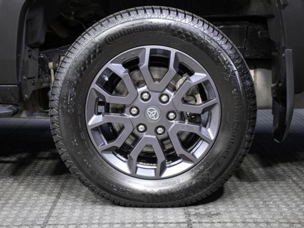 Toyota Land Cruiser Prado 250 Series с пробегом 2024 года, цена 8 899 000 рублей, 15000 км, внедорожник, Автокод Объявления