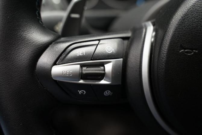 BMW 3 серии VI (F3x) Рестайлинг с пробегом 2015 года, цена 2 680 000 рублей, 180000 км, седан, Автокод Объявления