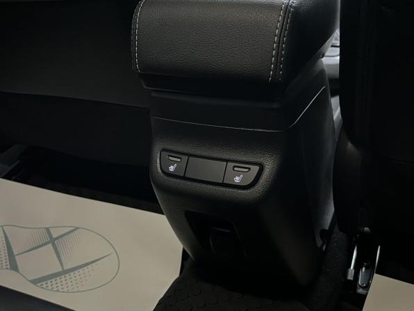 Lada (ВАЗ) Vesta I Рестайлинг (NG) с пробегом 2025 года, цена 1 549 000 рублей, 10720 км, седан, Автокод Объявления