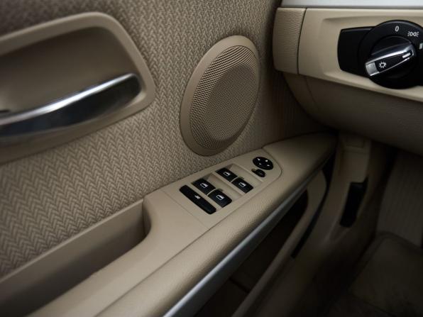 BMW 3 серии V (E90/E91/E92/E93) Рестайлинг с пробегом 2011 года, цена 941 000 рублей, 236727 км, седан, Автокод Объявления