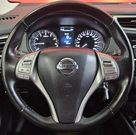 Nissan Qashqai II с пробегом 2017 года, цена 1 619 000 рублей, 94798 км, внедорожник, Автокод Объявления