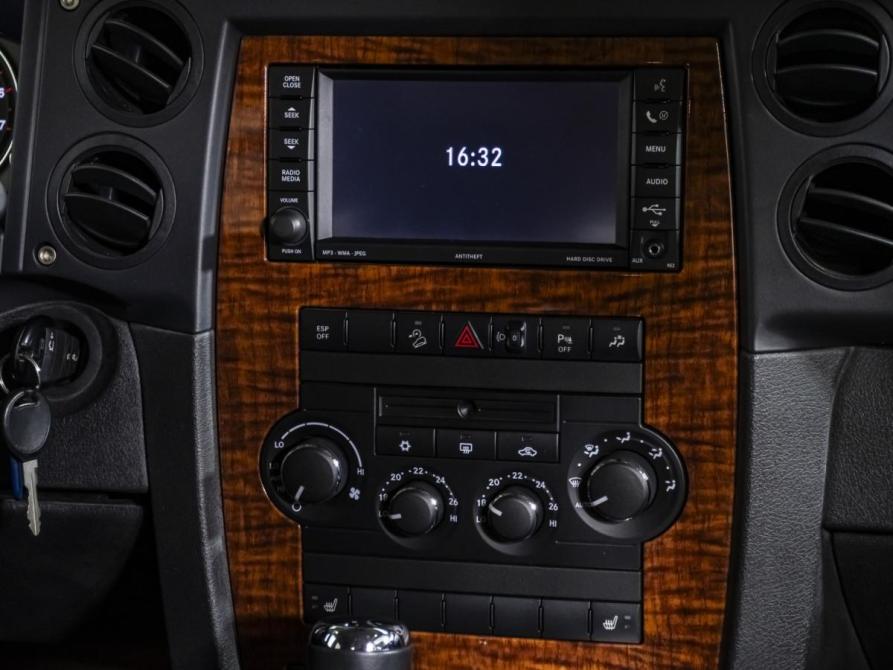 Jeep Commander Москва  - изображение 15