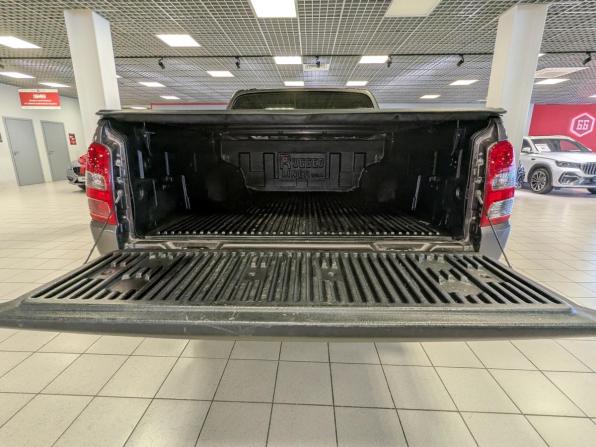 Mitsubishi L200 V с пробегом 2016 года, цена 2 299 500 рублей, 120000 км, пикап, Автокод Объявления