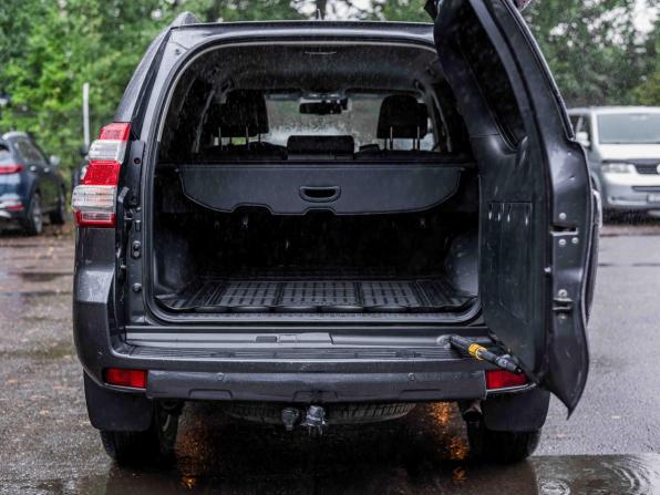 Toyota Land Cruiser Prado 150 Series Рестайлинг 1 с пробегом 2016 года, цена 3 273 000 рублей, 165651 км, внедорожник, Автокод Объявления