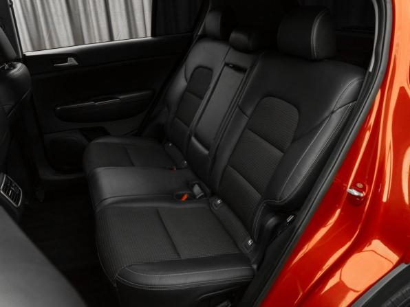 Kia Sportage IV с пробегом 2018 года, цена 1 740 000 рублей, 229972 км, внедорожник, Автокод Объявления