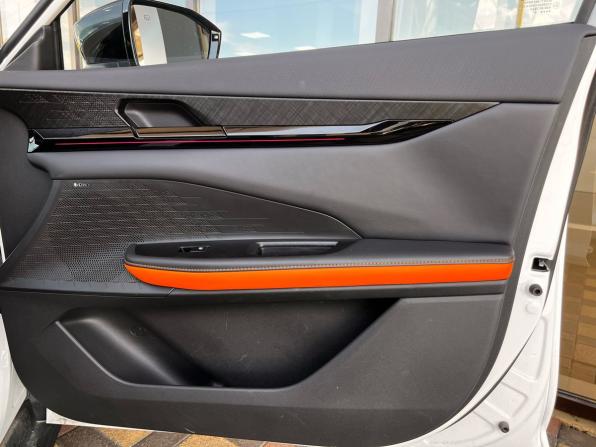 Changan UNI-V I с пробегом 2024 года, цена 2 520 000 рублей, 15498 км, лифтбек, Автокод Объявления
