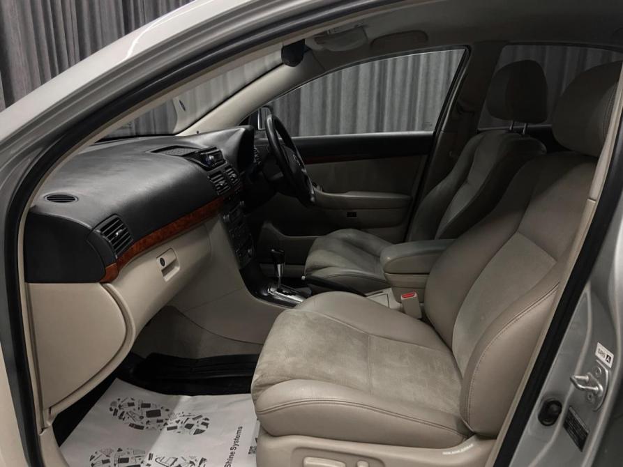 Toyota Avensis II Красноярск  - изображение 12