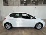 Peugeot 208 I Новороссийск  - изображение 36