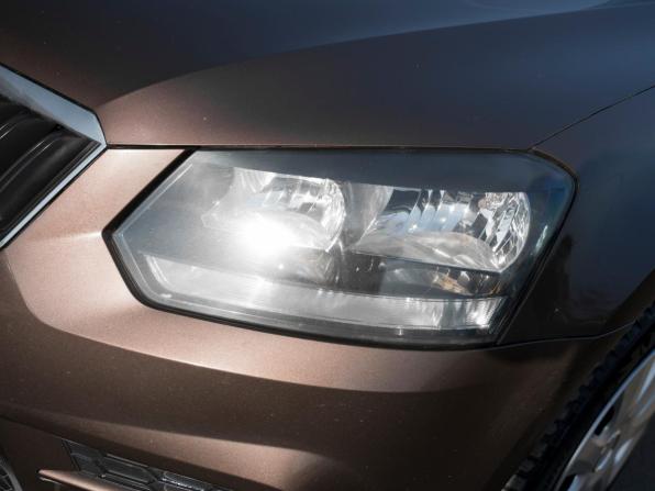 Skoda Yeti I Рестайлинг с пробегом 2016 года, цена 1 135 000 рублей, 235734 км, внедорожник, Автокод Объявления