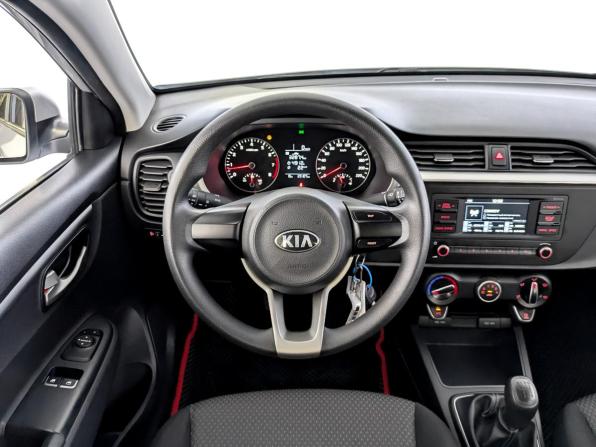 Kia Rio IV Рестайлинг с пробегом 2020 года, цена 1 575 000 рублей, 23105 км, седан, Автокод Объявления