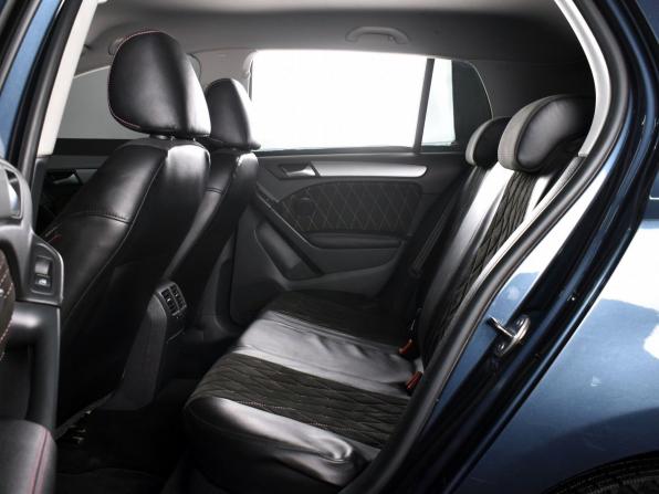 Volkswagen Golf VI с пробегом 2009 года, цена 740 995 рублей, 105972 км, хэтчбек, Автокод Объявления