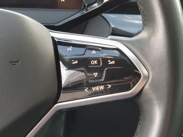 Volkswagen ID.6 с пробегом 2022 года, цена 3 100 000 рублей, 61174 км, внедорожник, Автокод Объявления