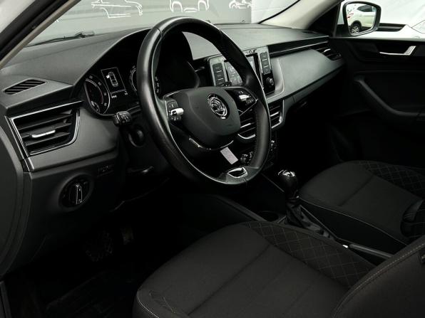 Skoda Rapid II с пробегом 2021 года, цена 1 598 500 рублей, 94940 км, лифтбек, Автокод Объявления