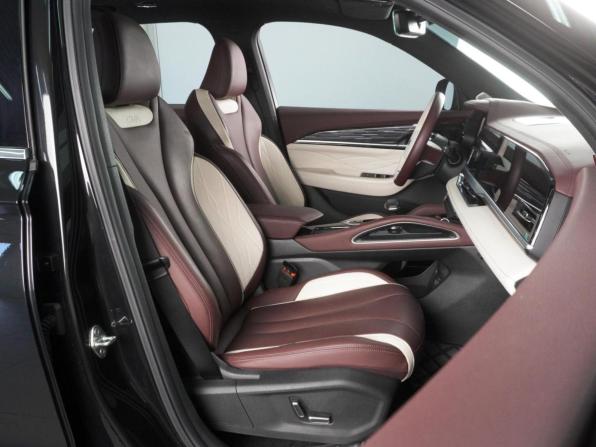 Geely Monjaro I с пробегом 2023 года, цена 3 199 000 рублей, 17763 км, внедорожник, Автокод Объявления