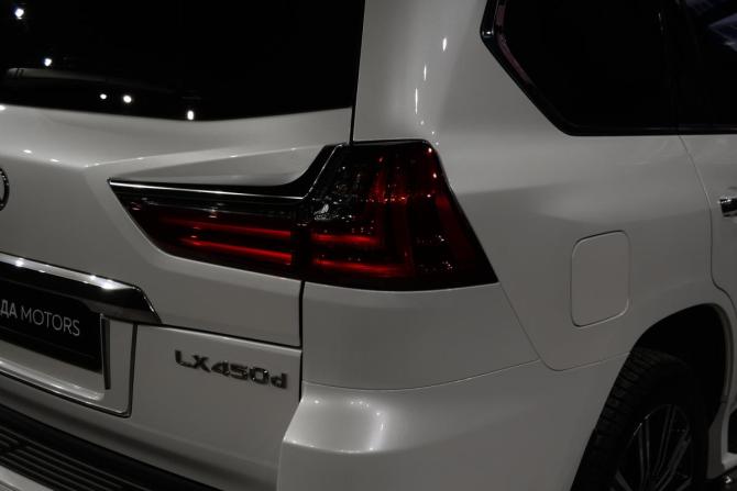 Lexus LX III Рестайлинг 2 с пробегом 2018 года, цена 7 500 000 рублей, 166195 км, внедорожник, Автокод Объявления