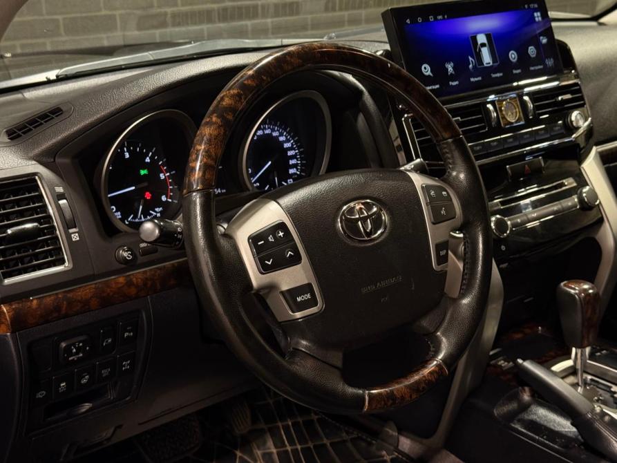 Toyota Land Cruiser 200 Series Рестайлинг 1 Челябинск  - изображение 17