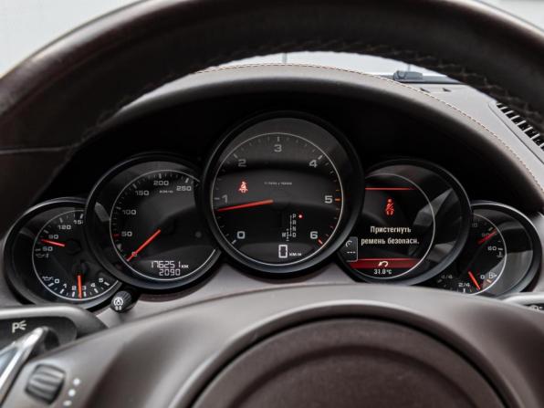 Porsche Cayenne II (958) с пробегом 2012 года, цена 2 570 000 рублей, 176251 км, внедорожник, Автокод Объявления