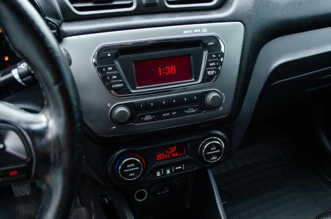 Kia Rio III с пробегом 2014 года, цена 850 000 рублей, 130000 км, седан, Автокод Объявления