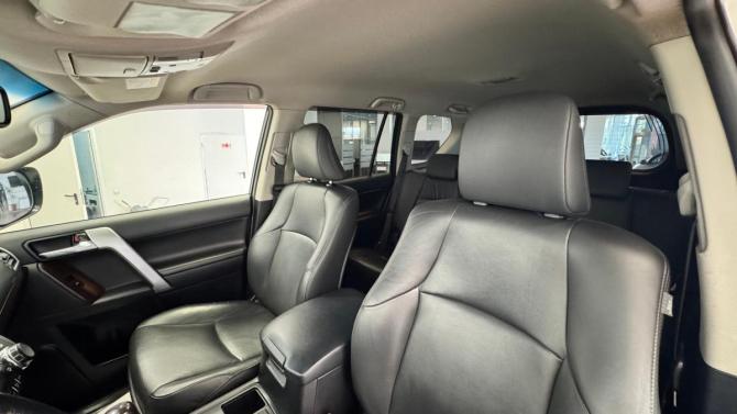 Toyota Land Cruiser Prado 150 Series Рестайлинг 1 с пробегом 2014 года, цена 3 150 000 рублей, 160000 км, внедорожник, Автокод Объявления