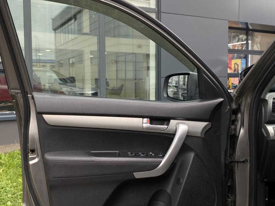 Kia Sorento II Москва  - изображение 16