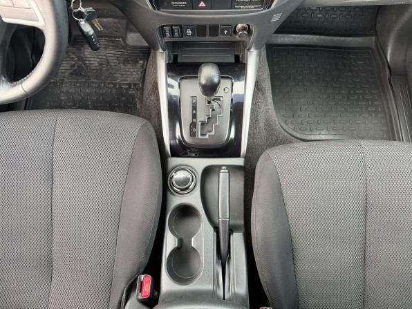 Mitsubishi L200 V с пробегом 2015 года, цена 1 859 900 рублей, 212000 км, offers.body_type.unknown, Автокод Объявления