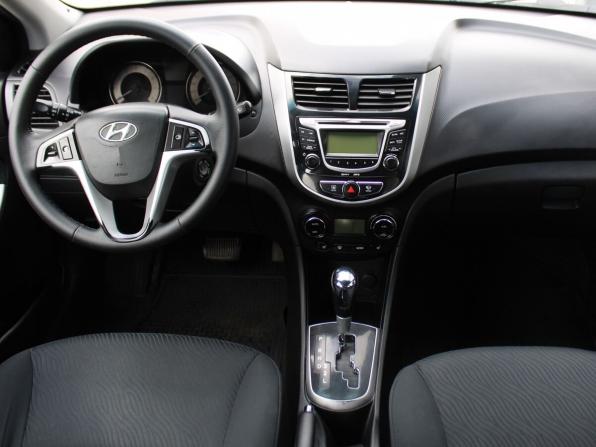Hyundai Solaris I с пробегом 2011 года, цена 719 000 рублей, 194747 км, седан, Автокод Объявления