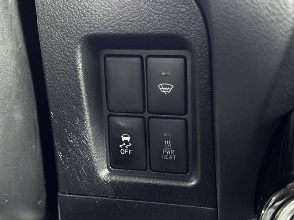 Toyota Land Cruiser Prado 150 Series Рестайлинг 2 с пробегом 2017 года, цена 3 999 000 рублей, 258184 км, внедорожник, Автокод Объявления