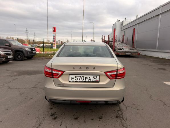 Lada (ВАЗ) Vesta I с пробегом 2019 года, цена 899 000 рублей, 114000 км, седан, Автокод Объявления
