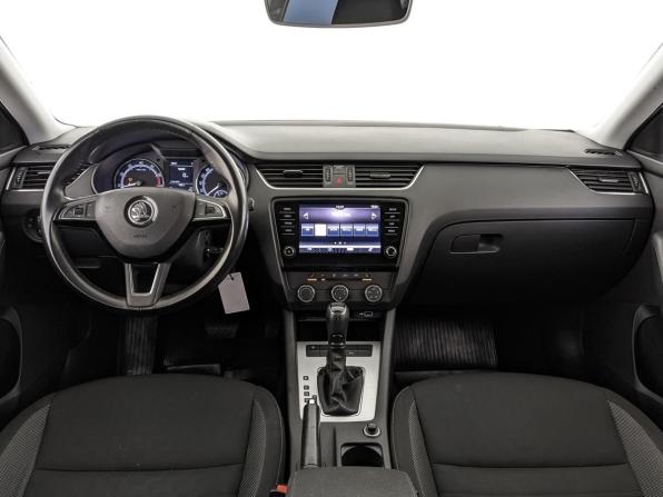 Skoda Octavia III (A7) Рестайлинг с пробегом 2020 года, цена 1 725 000 рублей, 114732 км, лифтбек, Автокод Объявления