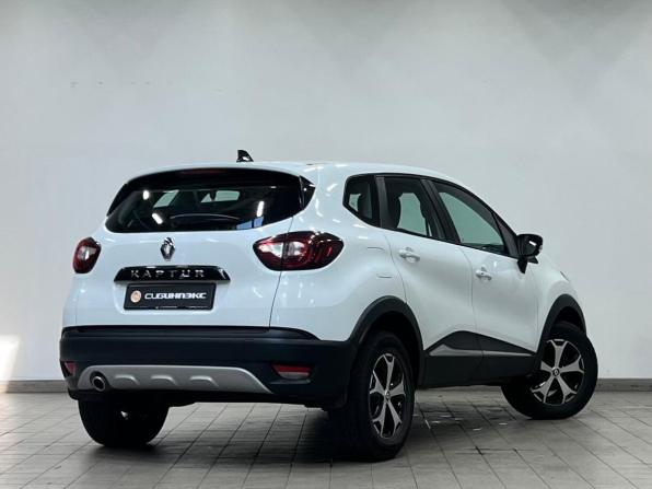 Renault Kaptur I Рестайлинг с пробегом 2021 года, цена 1 750 000 рублей, 31000 км, внедорожник, Автокод Объявления