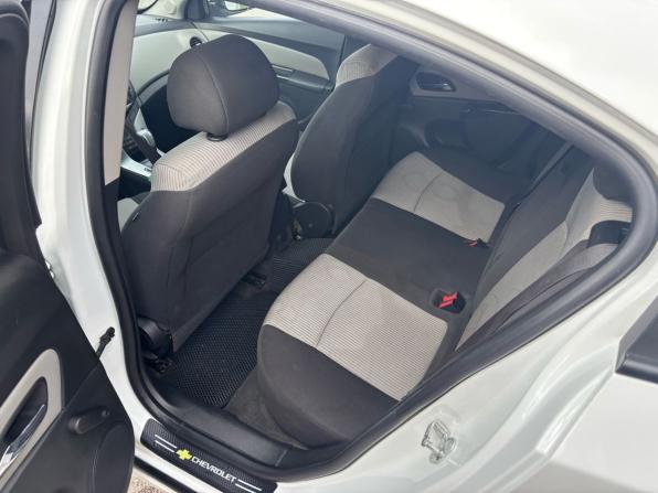 Chevrolet Cruze I Рестайлинг с пробегом 2013 года, цена 707 000 рублей, 165239 км, седан, Автокод Объявления