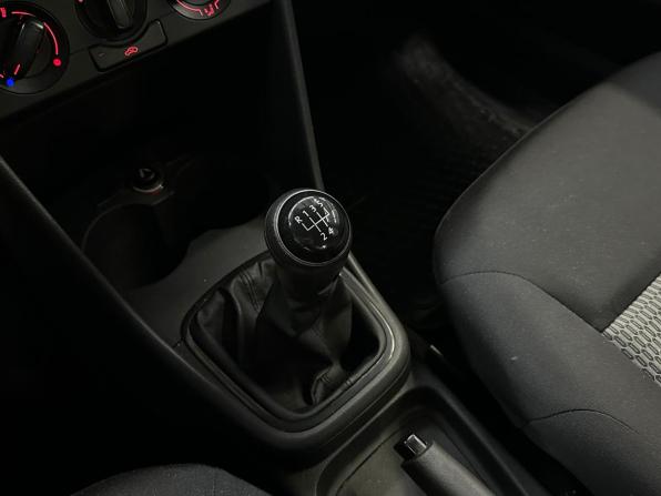 Volkswagen Polo V с пробегом 2015 года, цена 660 000 рублей, 166000 км, седан, Автокод Объявления