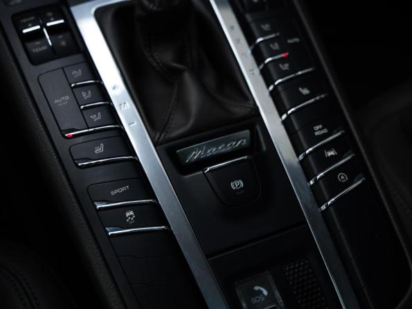 Porsche Macan I с пробегом 2017 года, цена 3 799 777 рублей, 47900 км, внедорожник, Автокод Объявления