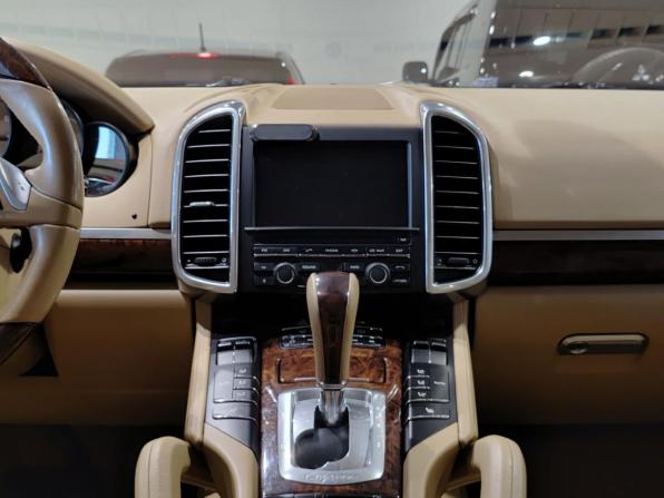 Porsche Cayenne II (958) с пробегом 2010 года, цена 2 200 000 рублей, 171355 км, внедорожник, Автокод Объявления