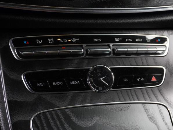 Mercedes-Benz E-Класс V (W213 S213 C238) с пробегом 2020 года, цена 2 799 000 рублей, 199357 км, седан, Автокод Объявления