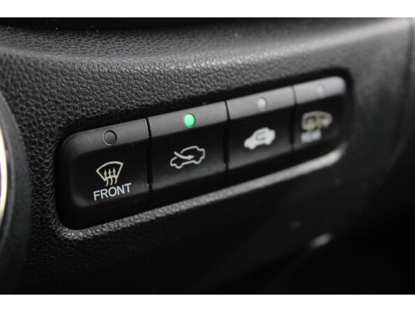 Honda Jazz II Рестайлинг с пробегом 2011 года, цена 988 000 рублей, 242000 км, хэтчбек, Автокод Объявления