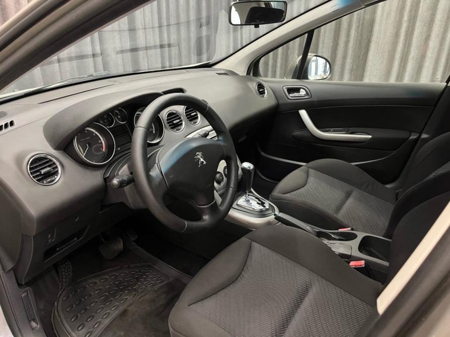 Peugeot 308 I Рестайлинг Красноярск  - изображение 8