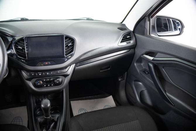 Lada (ВАЗ) Vesta I с пробегом 2017 года, цена 759 000 рублей, 104000 км, седан, Автокод Объявления