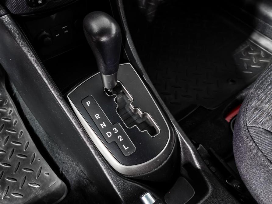 Hyundai Solaris I Рестайлинг Санкт-Петербург  - изображение 11