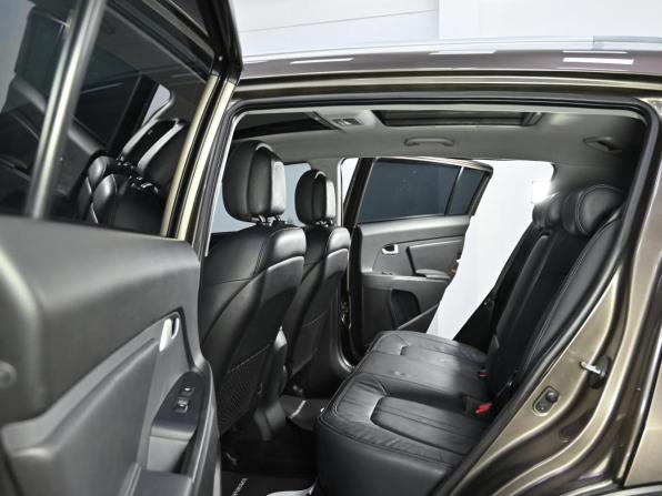 Kia Sportage III с пробегом 2012 года, цена 1 049 000 рублей, 108000 км, внедорожник, Автокод Объявления