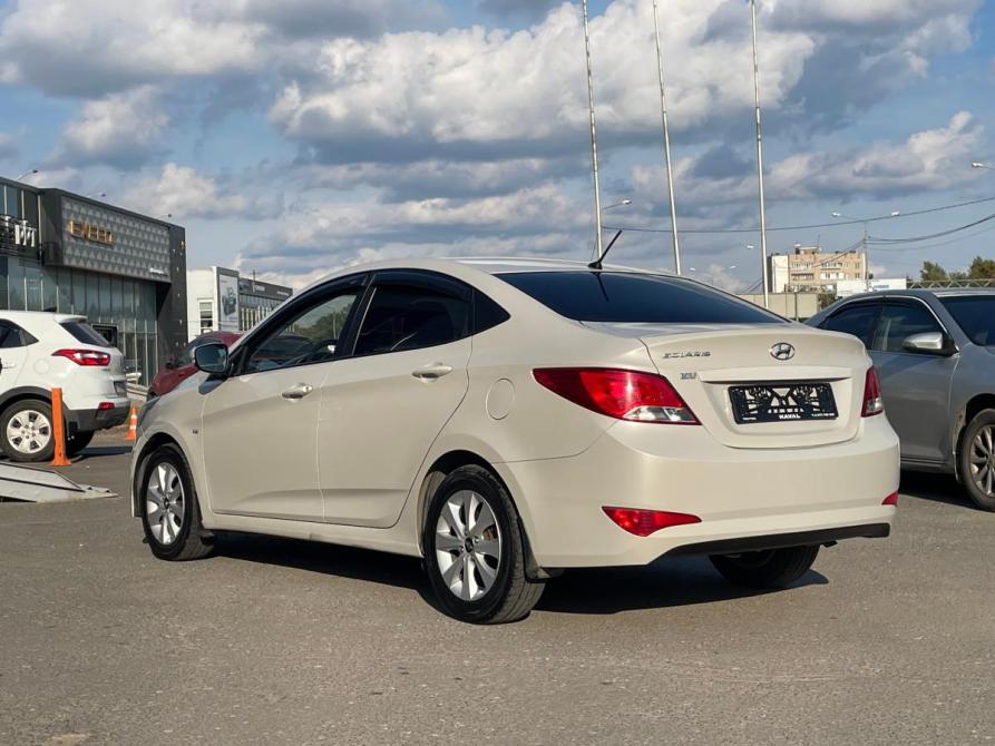 Hyundai Solaris I Рестайлинг Вологда  - изображение 3