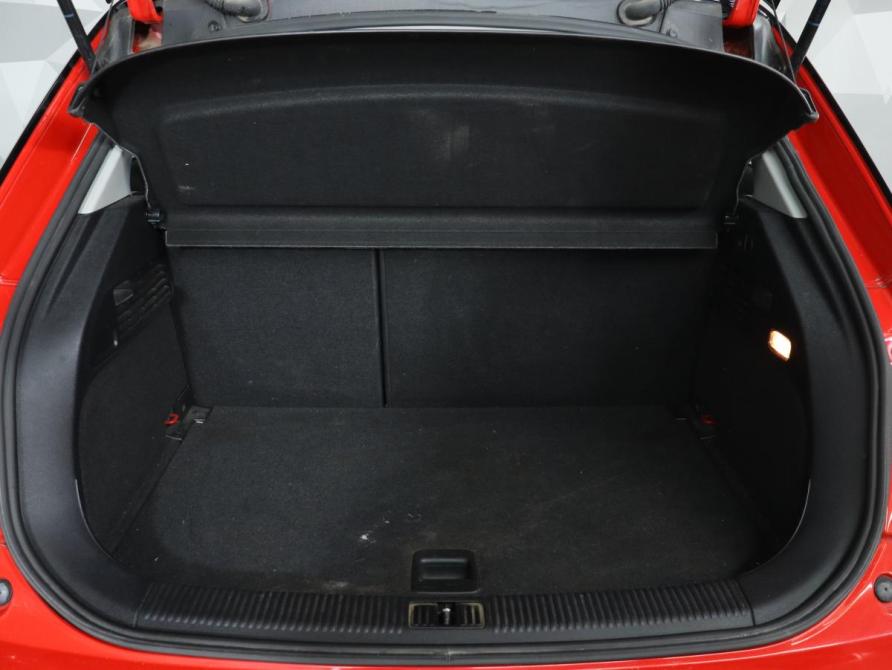 Audi A1 I (8X) Москва  - изображение 24