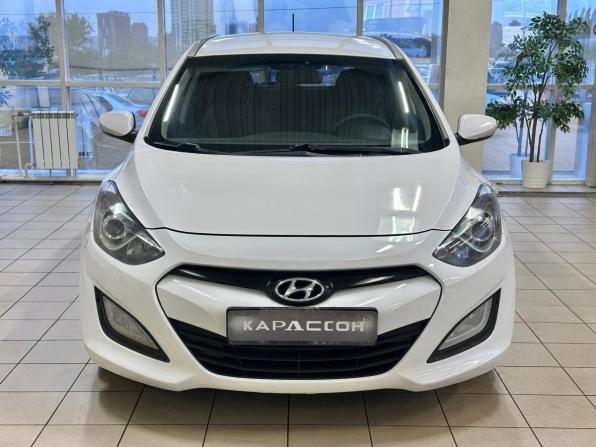Hyundai i30 II с пробегом 2012 года, цена 897 000 рублей, 177000 км, универсал, Автокод Объявления