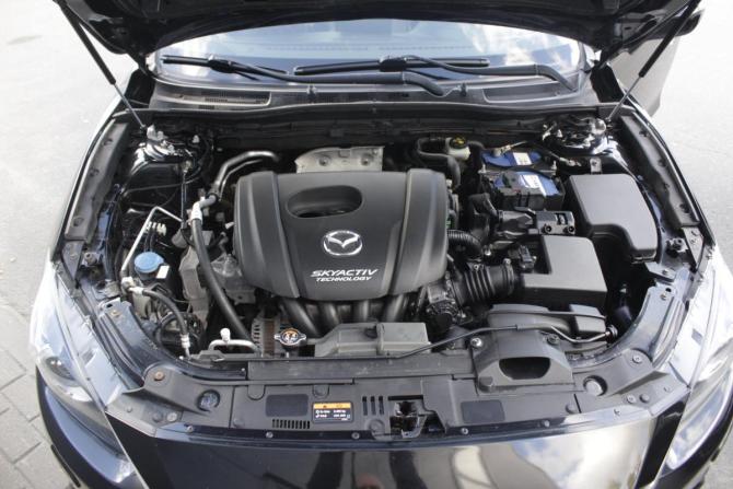Mazda 3 III (BM) с пробегом 2014 года, цена 1 350 000 рублей, 197462 км, седан, Автокод Объявления