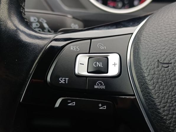 Volkswagen Tiguan II с пробегом 2017 года, цена 2 420 000 рублей, 118044 км, внедорожник, Автокод Объявления